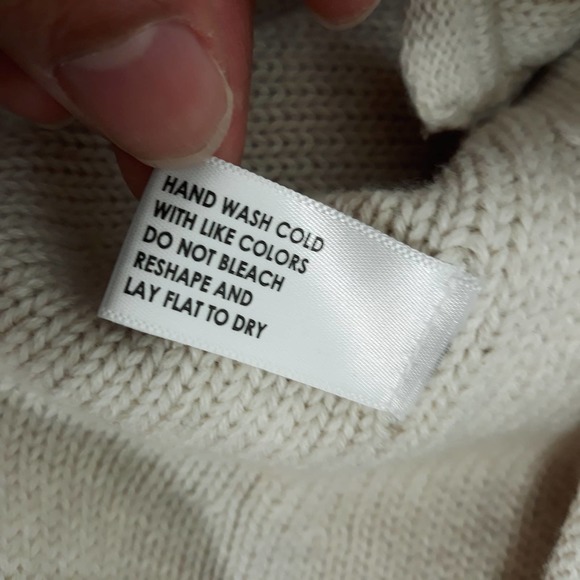 White + Warren Big Buttons Knit Sweater Cardigan - Picture 5 of 7